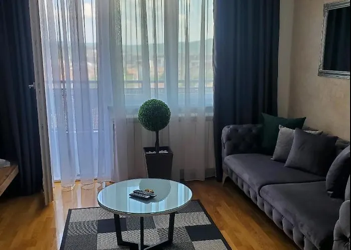 Lux 33 Apartment